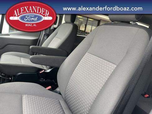 Used 2023 Ford Transit 350 XLT image 12