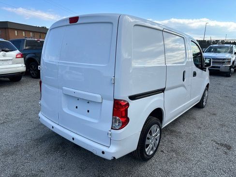 Used 2021 Nissan NV200 SV image 8