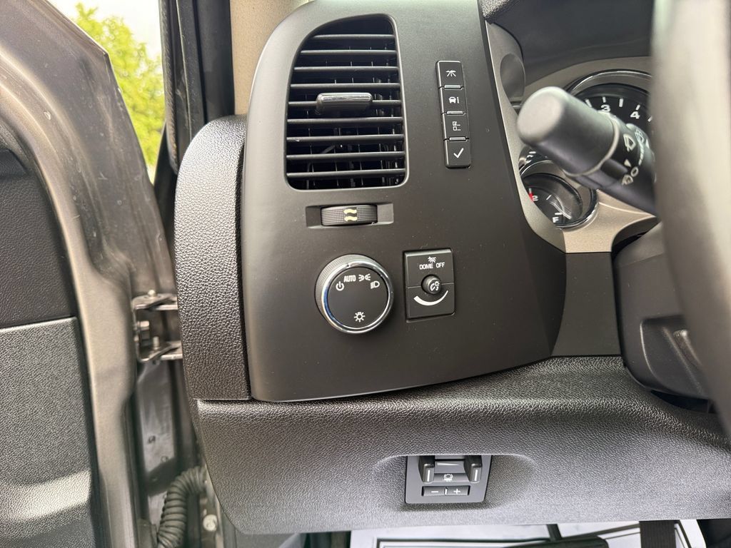 Used 2012 Chevrolet Silverado 1500 LT w/ All-Star Edition AWD/4WD image 17