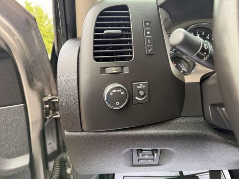 Used 2012 Chevrolet Silverado 1500 LT w/ All-Star Edition AWD/4WD image 17