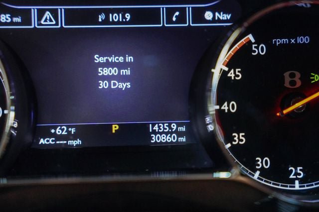 Used 2012 Bentley Mulsanne RWD image 6