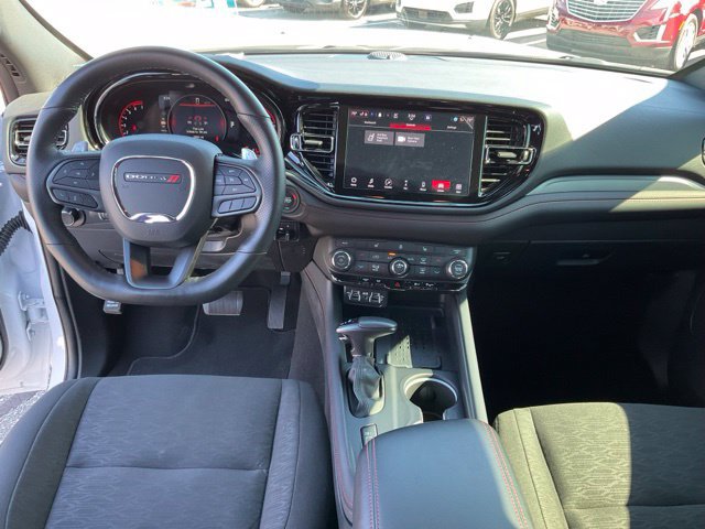 Used 2025 Dodge Durango R/T w/ Blacktop Package AWD/4WD image 4