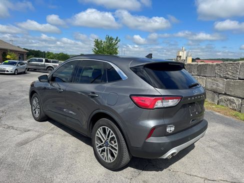 Used 2021 Ford Escape SEL FWD image 4