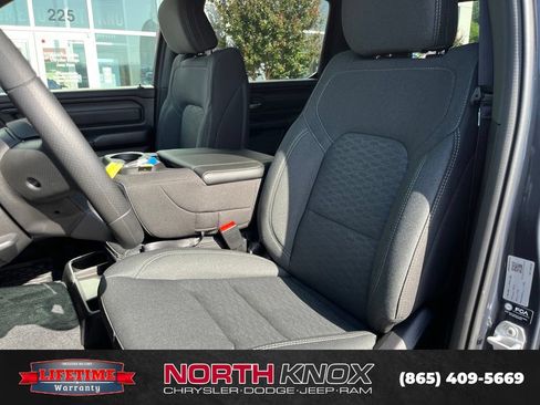 New 2026 RAM 1500 Warlock AWD/4WD image 4