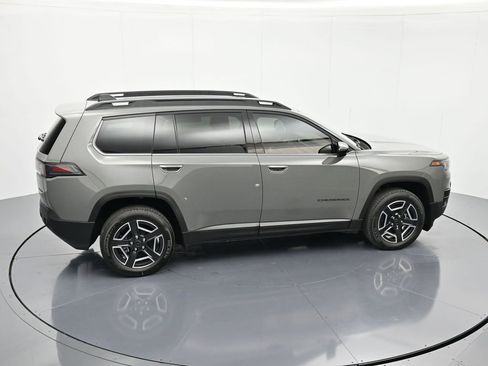 New 2026 Jeep Cherokee Laredo image 32