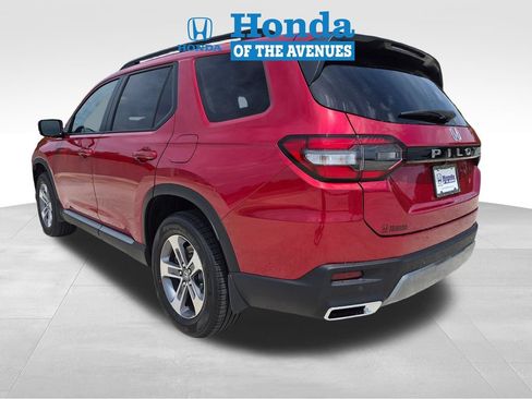 New 2026 Honda Pilot EX-L image 5