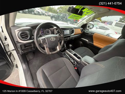 Used 2017 Toyota Tacoma SR5 RWD image 14