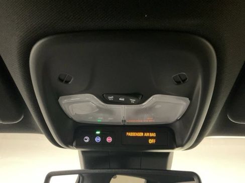 New 2026 Chevrolet Colorado LT w/ LT Convenience Package AWD/4WD image 19