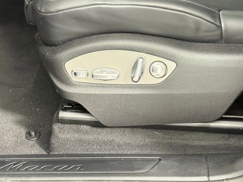 New 2025 Porsche Macan image 15