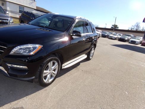 Used 2014 Mercedes-Benz ML 350 2WD image 31