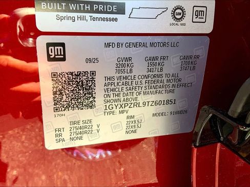 New 2026 Cadillac Lyriq V image 19