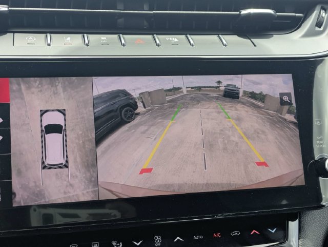 New 2026 Jeep Grand Cherokee Limited AWD/4WD image 24