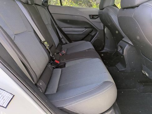 Used 2024 Subaru Crosstrek 2.0i Premium image 24