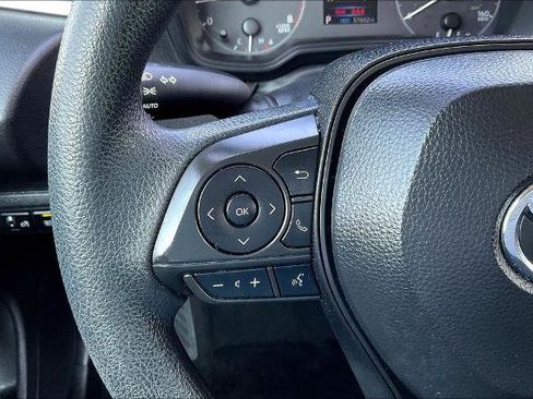 Used 2024 Toyota Corolla LE FWD image 11