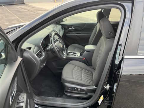 Used 2021 Chevrolet Equinox LT image 9