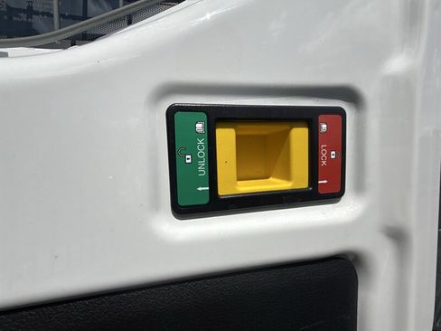 Used 2019 Ford Transit 150 130 Low Roof RWD image 28