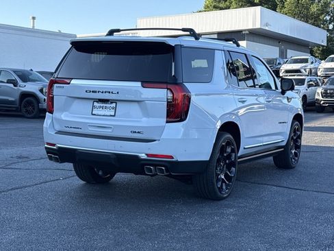 New 2026 GMC Yukon Denali w/ Denali Reserve Package AWD/4WD image 3