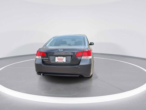 Used 2010 Subaru Legacy 2.5i AWD/4WD image 7