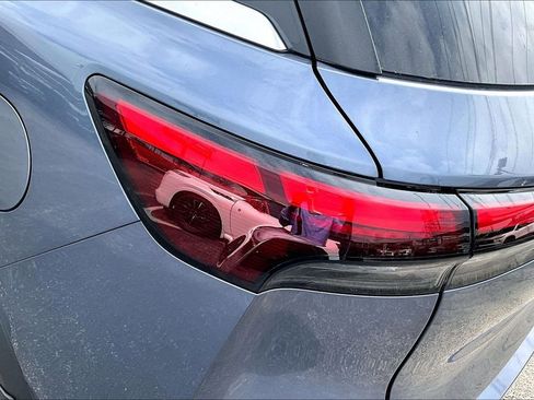 New 2026 INFINITI QX60 Luxe image 42