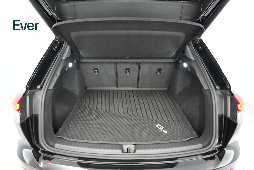 Used 2023 Audi Q4 e-tron Premium Plus w/ Premium Plus RWD image 8