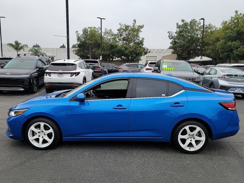 Used 2022 Nissan Sentra SV image 24