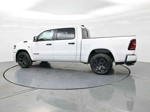 New 2026 RAM 1500 4x4 Crew Cab image 9