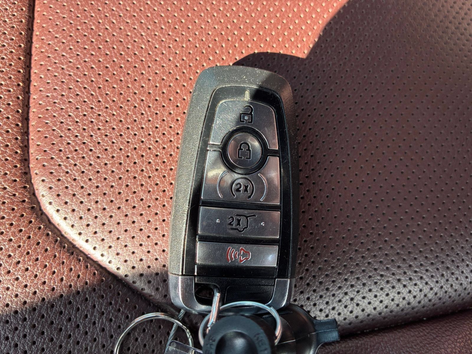 Used 2024 Ford Expedition Limited AWD/4WD image 27
