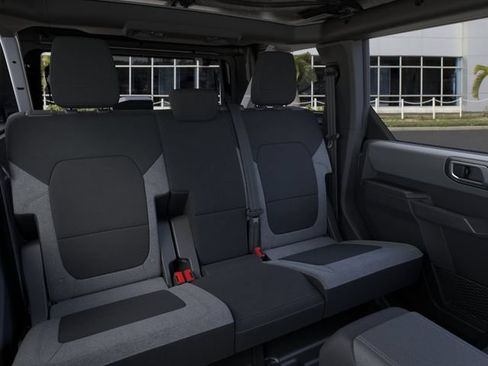 New 2026 Ford Bronco 4-Door AWD/4WD image 11