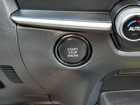 Used 2023 MAZDA CX-30 AWD 2.5 S w/ Select Package image 18