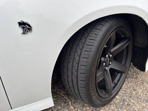 Used 2019 Dodge Charger SRT Hellcat w/ Navigation & Travel Group image 19