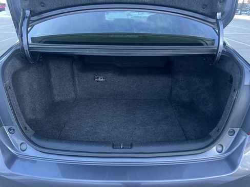 Used 2017 Honda Accord Base image 25