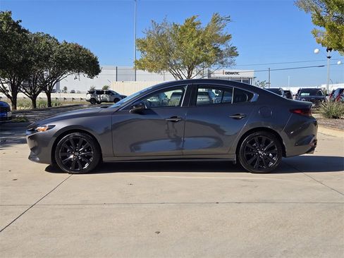 Used 2024 MAZDA MAZDA3 s image 12