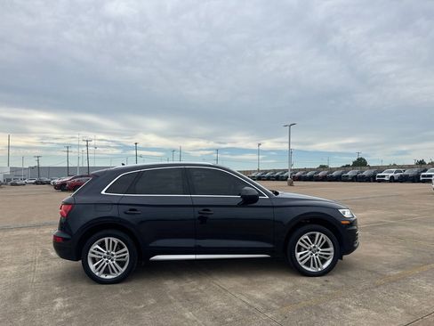 Used 2018 Audi Q5 2.0T Premium Plus AWD/4WD image 24