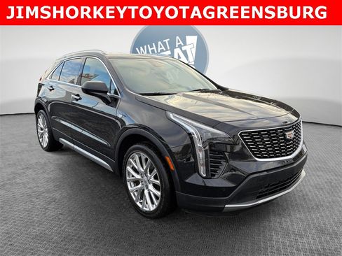 Used 2019 Cadillac XT4 Premium Luxury image 1