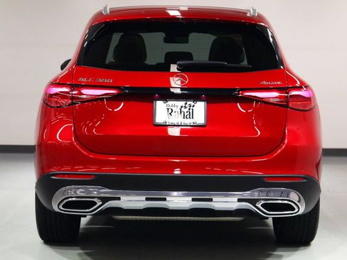 Certified 2026 Mercedes-Benz GLC 300 4MATIC image 3