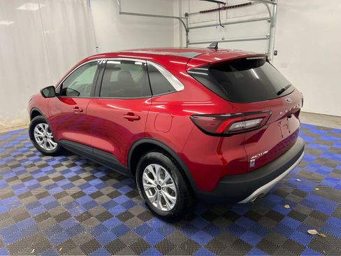 Used 2023 Ford Escape Active w/ Tech Pack #2 image 9