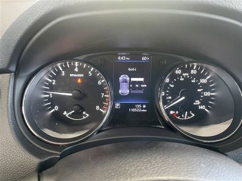 Used 2018 Nissan Rogue S AWD/4WD image 13