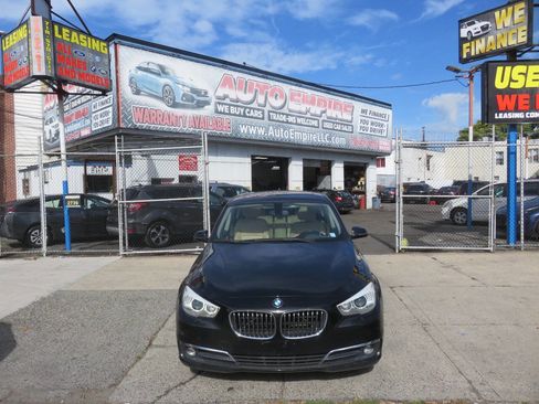 Used 2014 BMW 535i Gran Turismo xDrive image 5