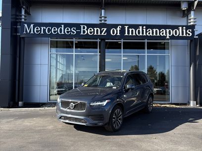 Used 2022 Volvo XC90 T6 Momentum w/ Advanced Package