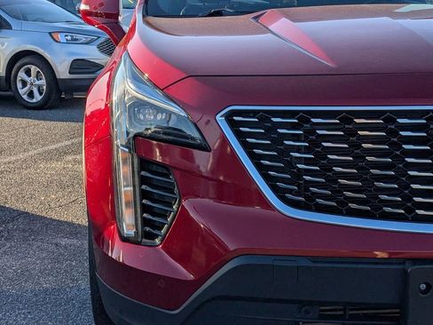 Used 2021 Cadillac XT4 Premium Luxury FWD image 8