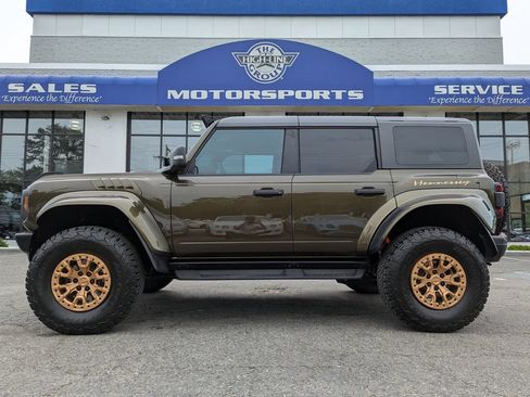 Used 2025 Ford Bronco Raptor AWD/4WD image 1