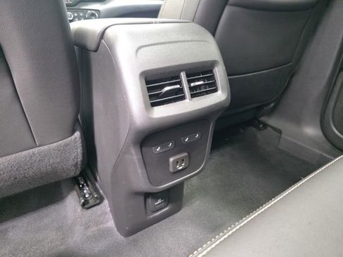 Used 2024 GMC Terrain Denali w/ Denali Premium Package AWD/4WD image 37