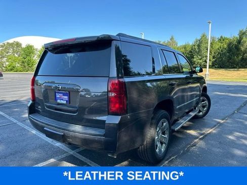 Used 2017 Chevrolet Tahoe LT w/ LT Signature Package AWD/4WD image 4