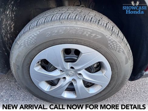 Used 2023 Toyota RAV4 LE FWD image 7
