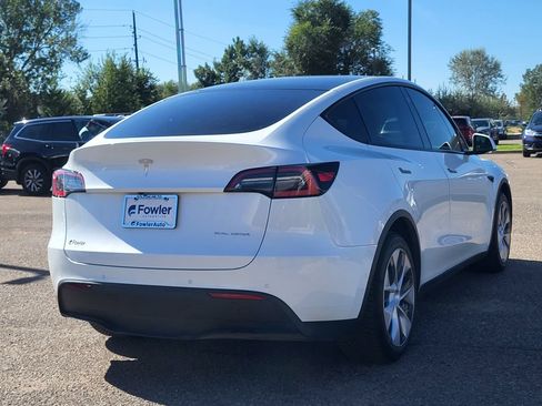 Used 2021 Tesla Model Y Long Range AWD/4WD image 5
