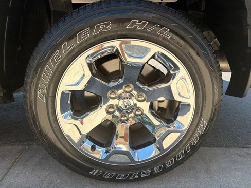 Used 2024 RAM 1500 Big Horn AWD/4WD image 34