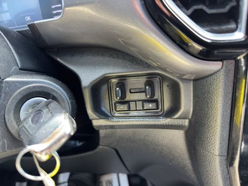 Used 2024 Ford Ranger XLT AWD/4WD image 19