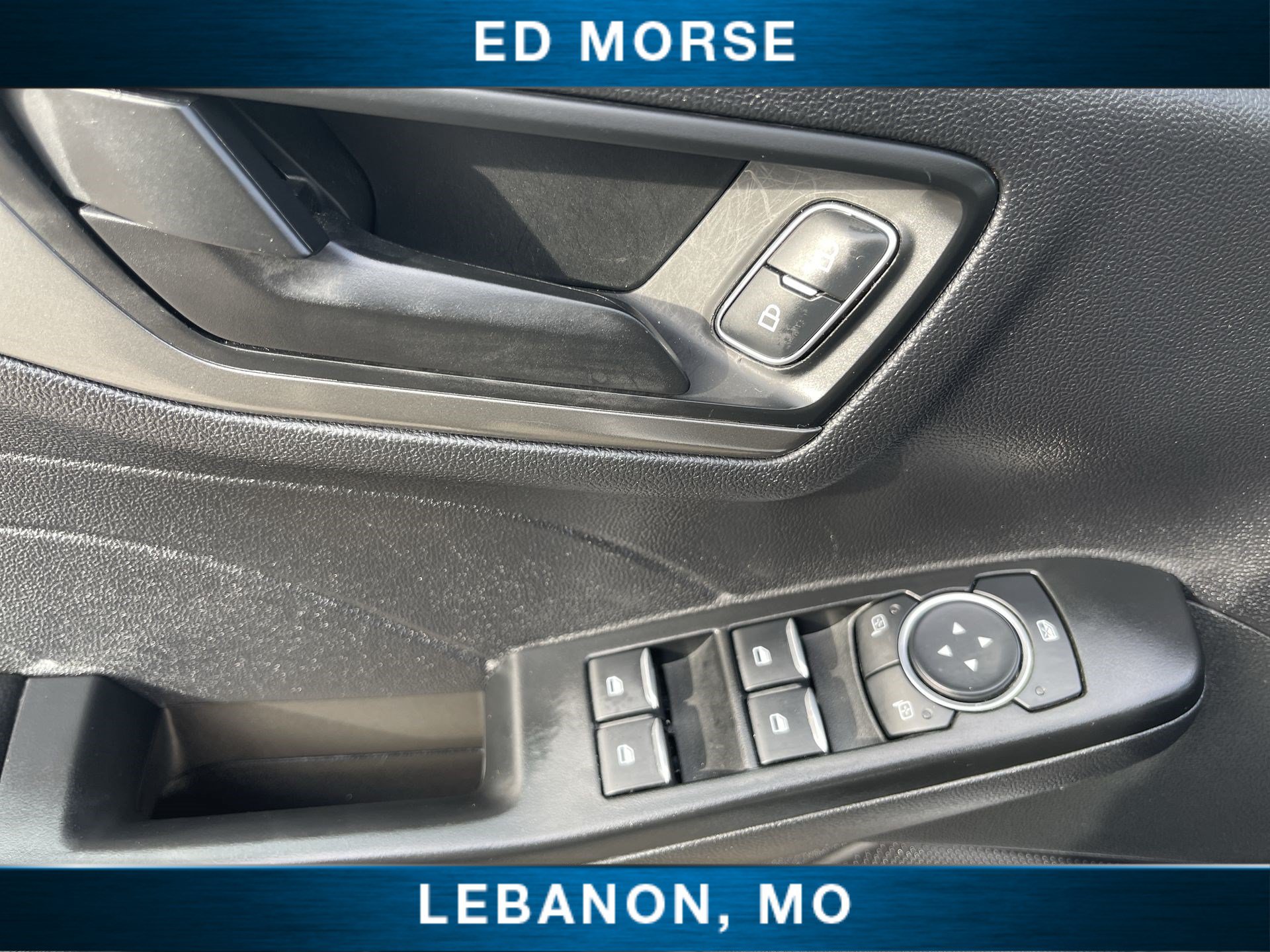 Used 2025 Ford Escape Active AWD/4WD image 22