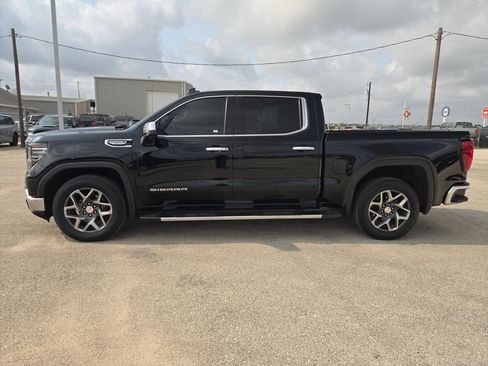 Used 2024 GMC Sierra 1500 SLT RWD image 6