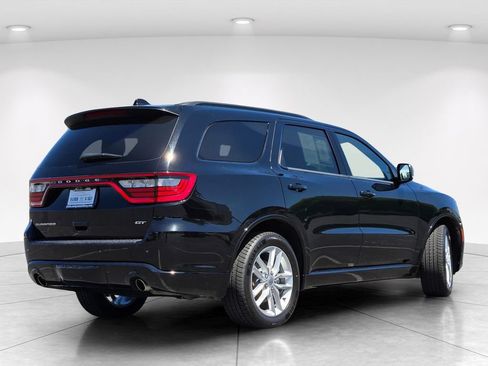 Used 2024 Dodge Durango GT RWD image 4